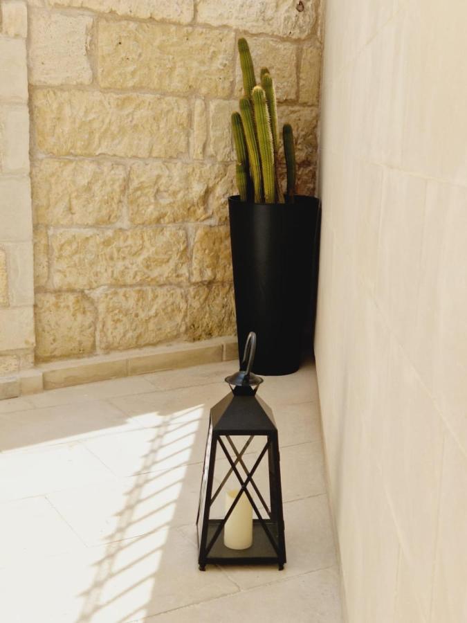 Willa Casa Dante Deliziosa Casa A Due Passi Dal Centro Lecce Zewnętrze zdjęcie