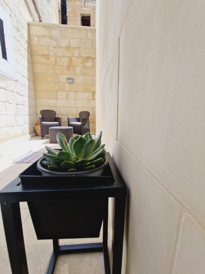 Willa Casa Dante Deliziosa Casa A Due Passi Dal Centro Lecce Zewnętrze zdjęcie
