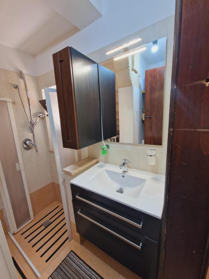 Willa Casa Dante Deliziosa Casa A Due Passi Dal Centro Lecce Zewnętrze zdjęcie