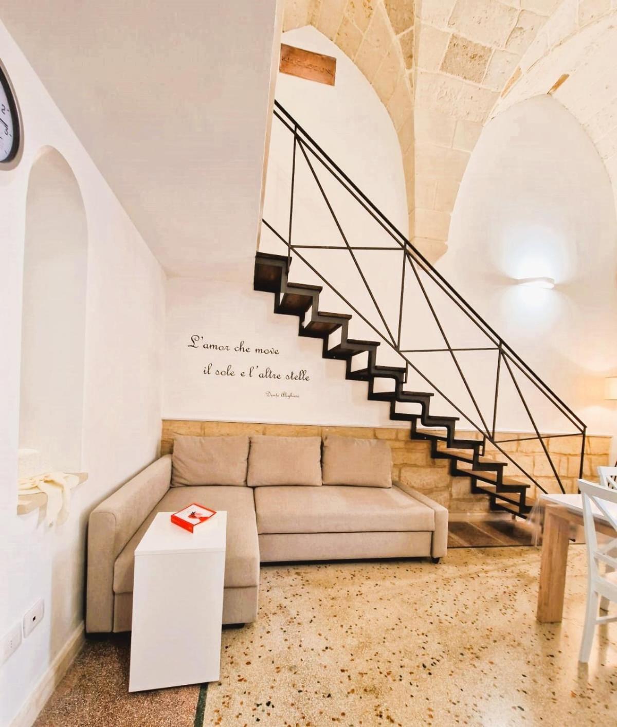 Willa Casa Dante Deliziosa Casa A Due Passi Dal Centro Lecce Zewnętrze zdjęcie