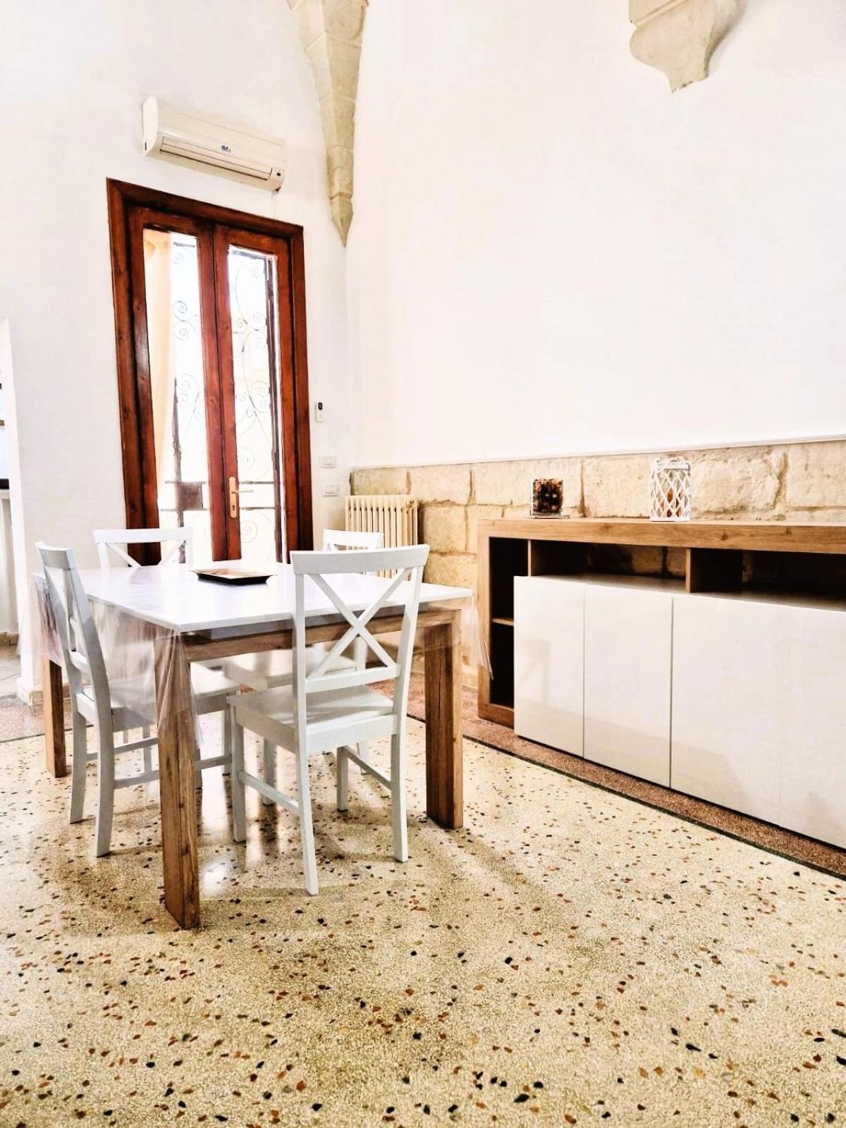 Willa Casa Dante Deliziosa Casa A Due Passi Dal Centro Lecce Zewnętrze zdjęcie